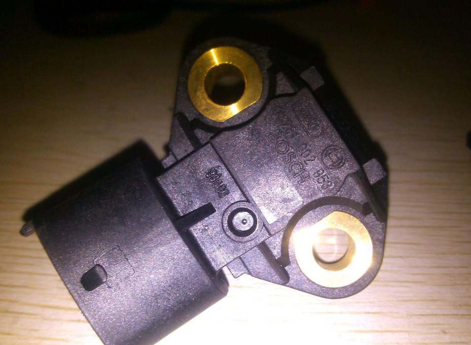 机油压力传感器原理 汽车机油压力传感器工作原理