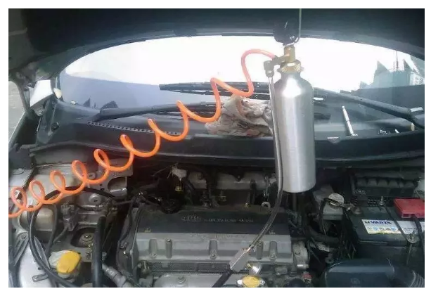 汽车积碳清理要清洗？这里有说法